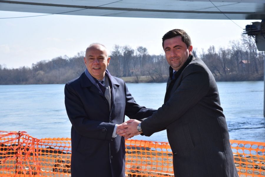 Susret Beograda i Bijeljine na novom mostu u Sremskoj Rači